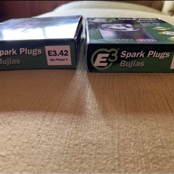 E3.42 Spark Plus 2 sets of 4 Brand New in the boxes - Picture 3 of 3